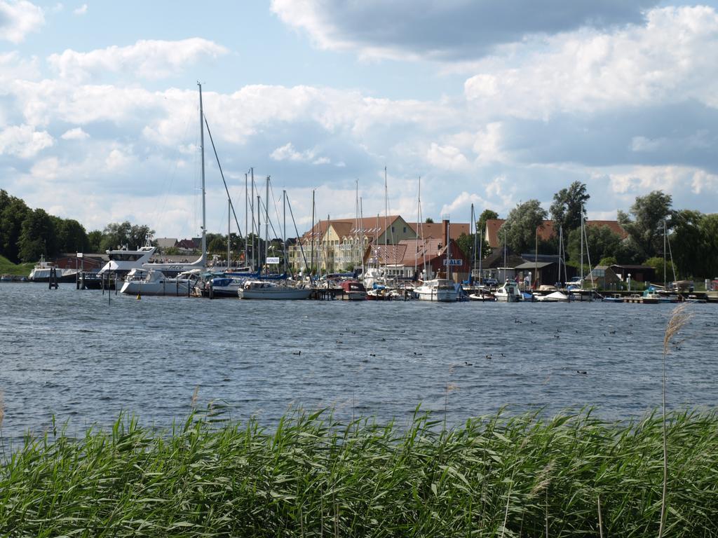 Appartementanlage Zur Seemoewe Poel Exterior foto